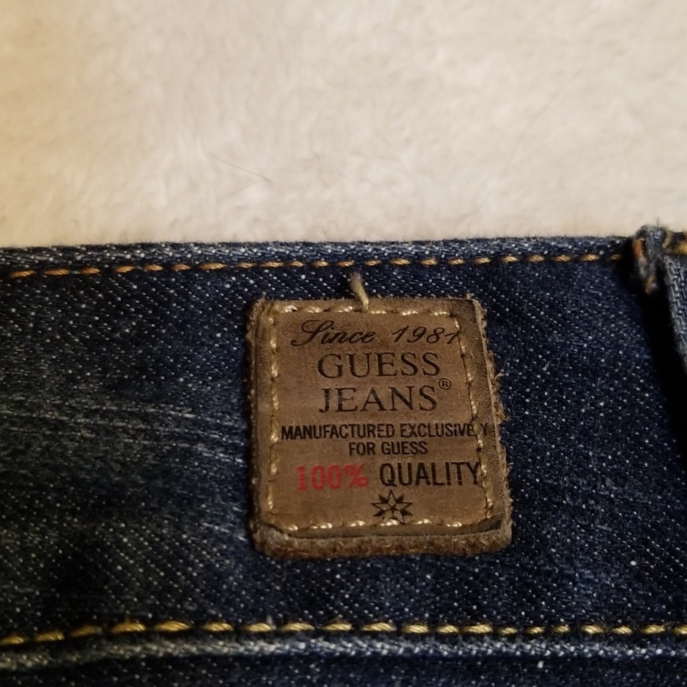 Guess DareDevil boot cut jeans. Size 27 - Picture 4 of 6